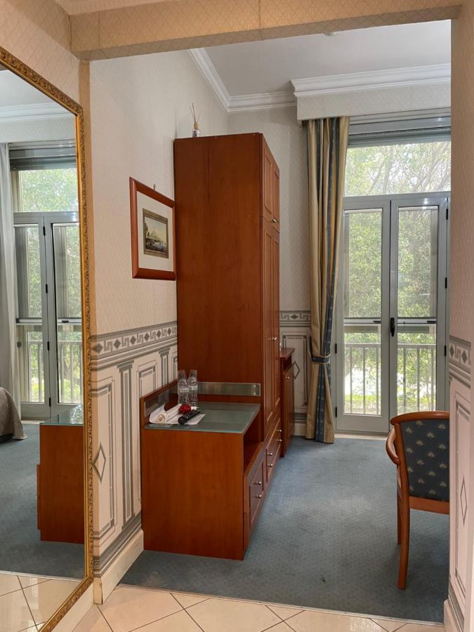 Hall Catane